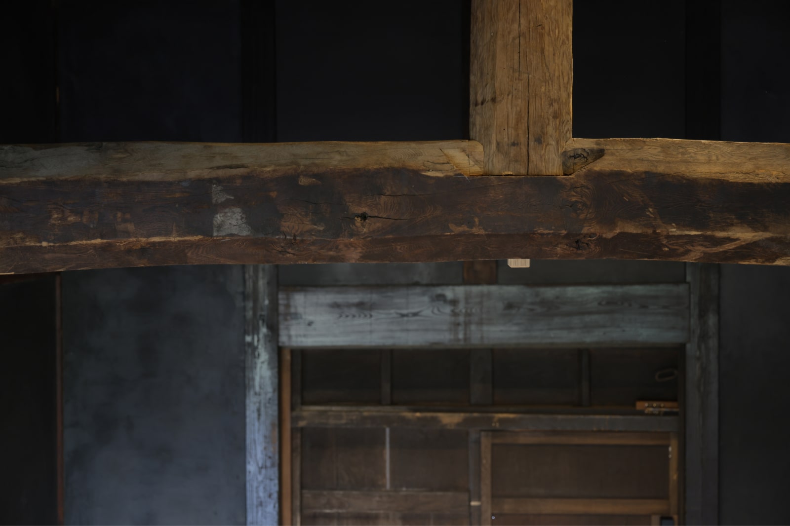 The lacquered pillars and beams have withstood harsh winters for over 100 years.
